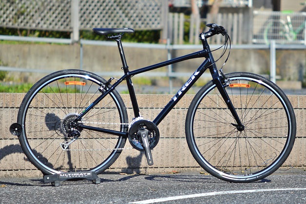 人気のクロスバイクFX3