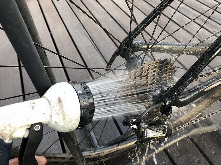 自転車 チェーン オイル 洗浄しなくても