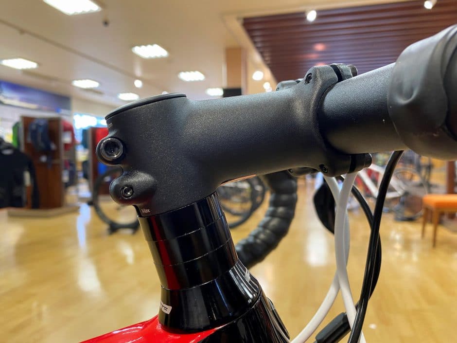 Amazon.co.jp: 自転車 ステム一体型ハンドル 31.8mm 超軽量